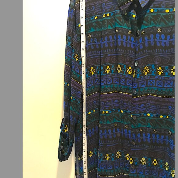 Chicos - Classic Colorful print sheer Rayon top Size 3 (size 16) - Picture 5 of 9
